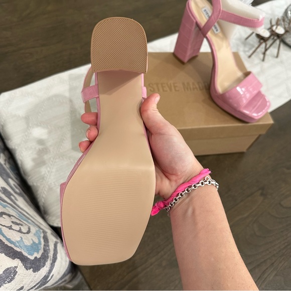 NIB Steve Madden Perseplois Patent Block Heel Pink Size 9.5 - Picture 5 of 10